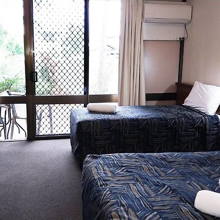 Miners Lodge Motor Inn Маккай Екстер'єр фото