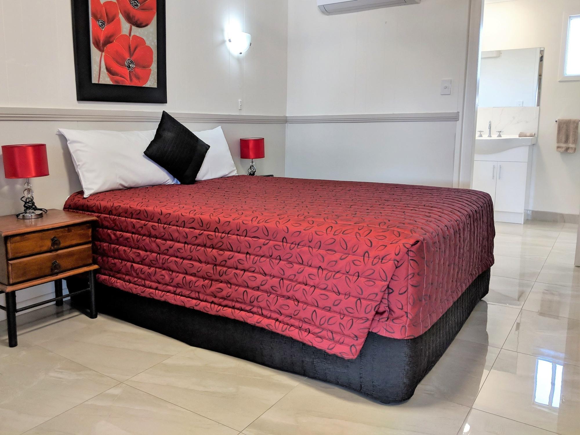 Miners Lodge Motor Inn Маккай Екстер'єр фото