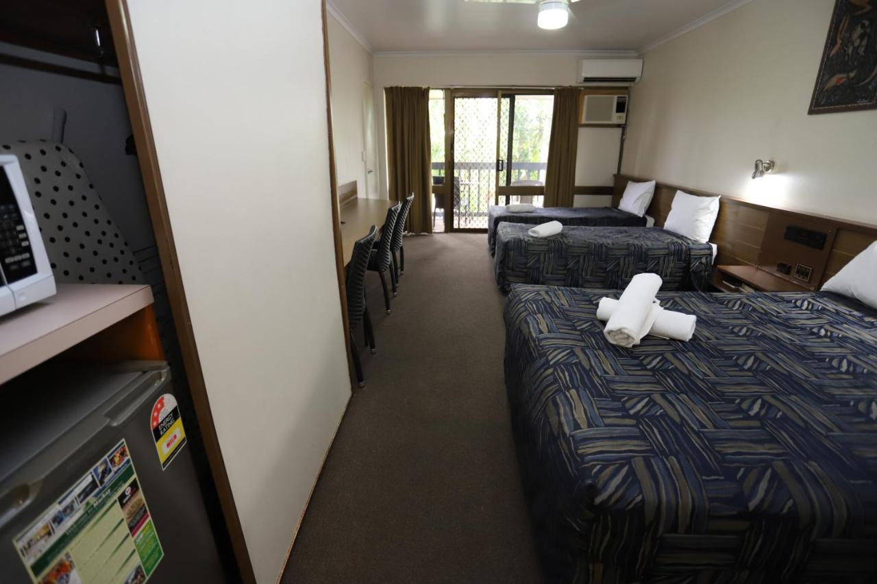 Miners Lodge Motor Inn Маккай Екстер'єр фото